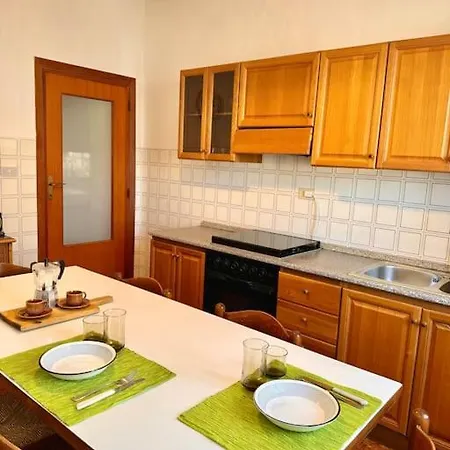 Apartment Nura's - Casa Lobelia